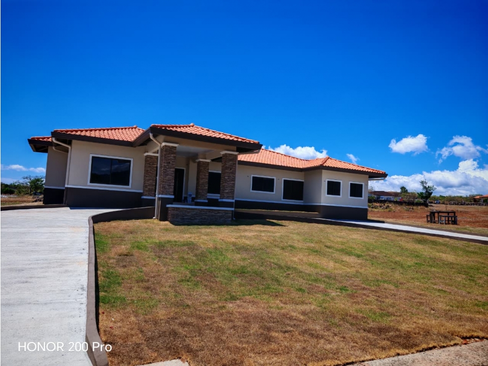 Casa Nueva de Montana en Comunidad Cerrada Boquete, Panama — foto 6