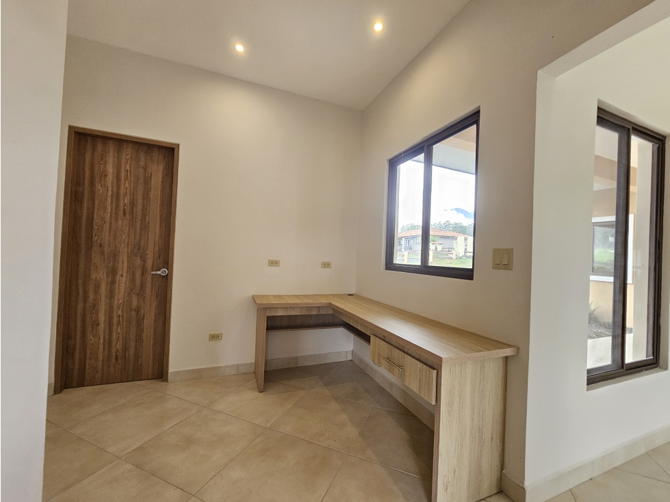 Casa de 2 habitaciones +Loft en Comunidad Equestre en Boquete, Panama — foto 2