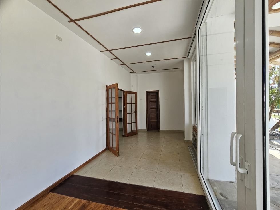 Casa de concepto abierto en el pueblo de Pedasi, Panama — foto 5