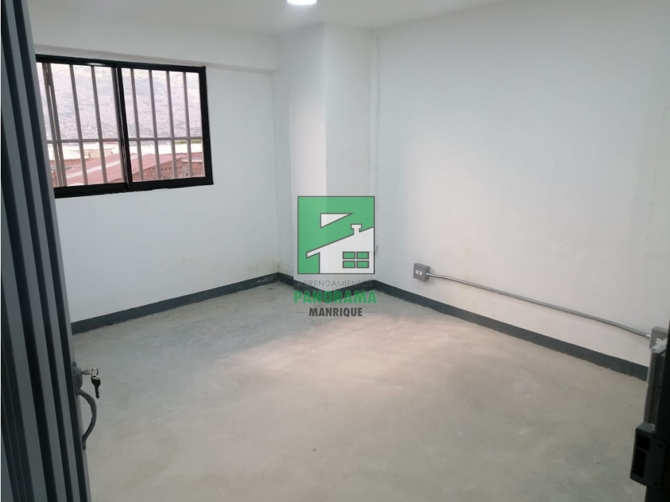 BODEGA COMERCIAL EN ARRIENDO SECTOR PRADO CENTRO