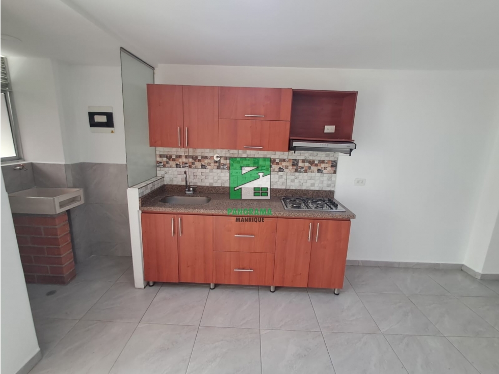 APARTAMENTO EN ARRIENDO SECTOR MANRIQUE CENTRAL — foto 2
