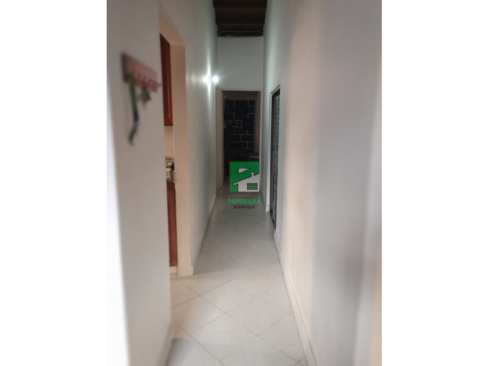 CASA EN VENTA SECTOR BELLO CABAÑAS
