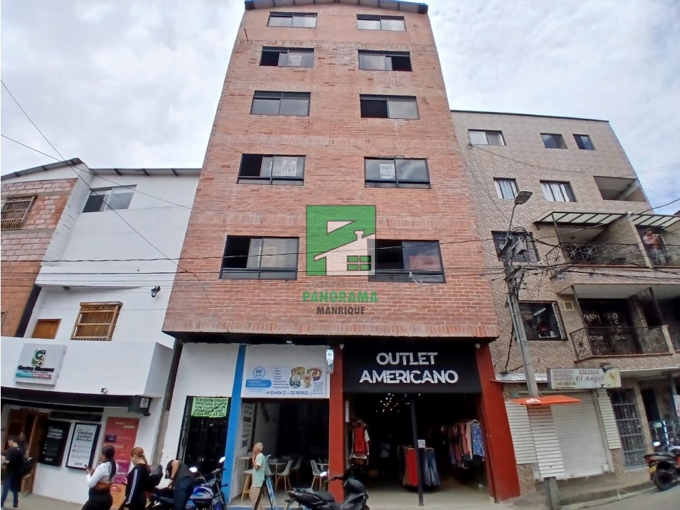 LOCAL COMERCIAL O BODEGA EN EL SECTOR BELLO
