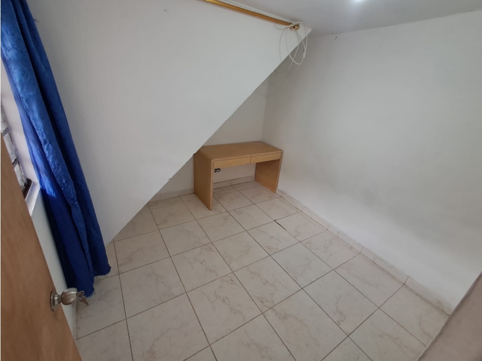 CASA EN ARRIENDO MANRIQUE LAS ESMERALDAS — foto 2