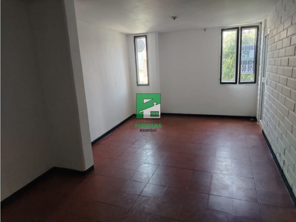 APARTAMENTO EN ARRIENDO SECTOR MANRIQUE — foto 6