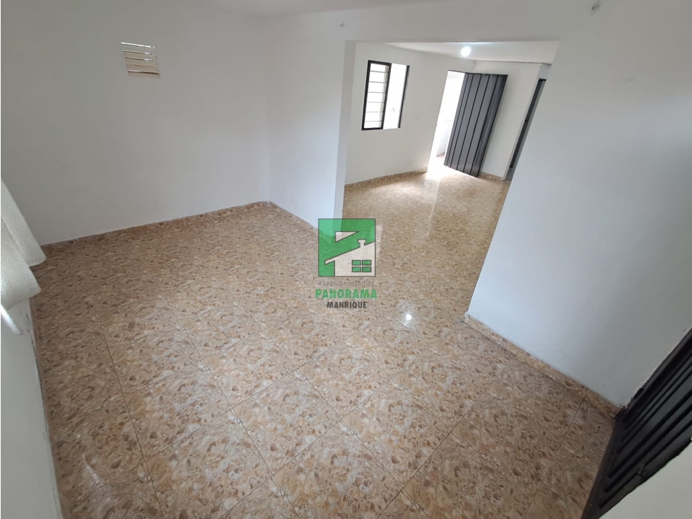 APARTAMENTO EN VENTA SECTOR MANRIQUE LAS GRANJAS — foto 3