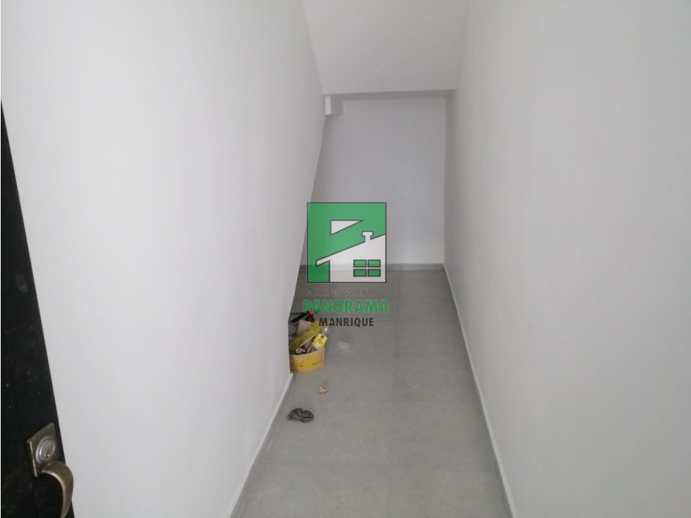 LOCAL COMERCIAL EN ARRIENDO SECTOR MANRIQUE CENTRAL — foto 2