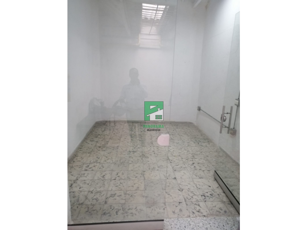 LOCALES COMERCIALES EN ARRIENDO SECTOR ARANJUEZ — foto 5