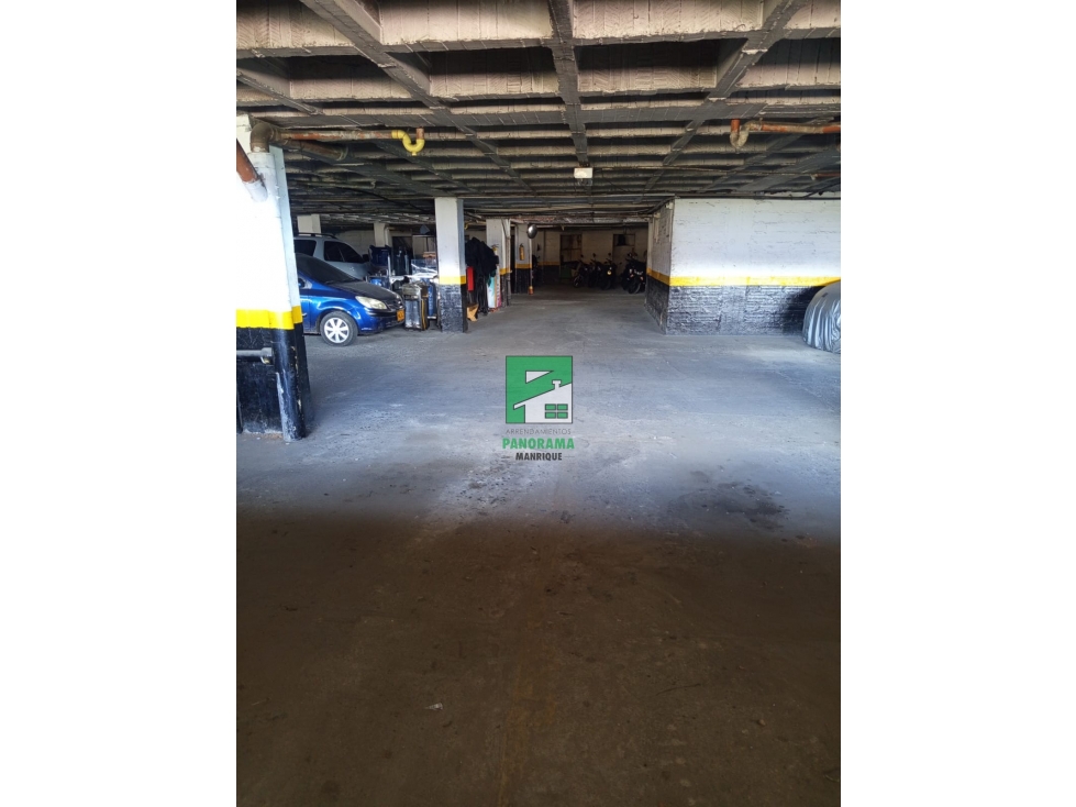 BODEGA EN VENTA SECTOR MANRIQUE CENTRAL - 2