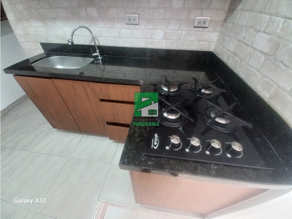 CASA EN ARRIENDO SECTOR MANRIQUE CENTRAL — foto 6
