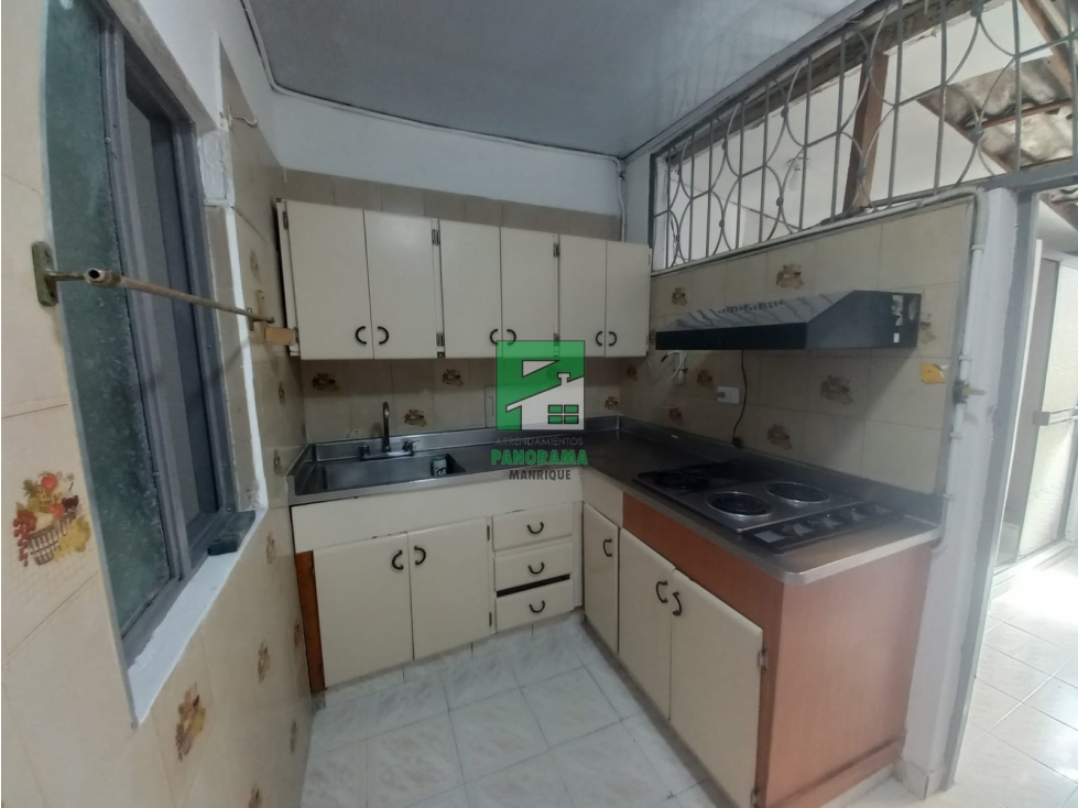 APARTAMENTO EN ARRIENDO SECTOR CAMPO VALDES — foto 4