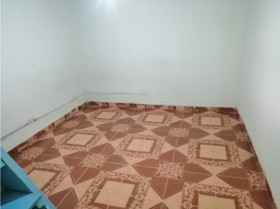 APARTAMENTO EN ARRIENDO SECTOR ARANJUEZ SAN CAYETANO — foto 3
