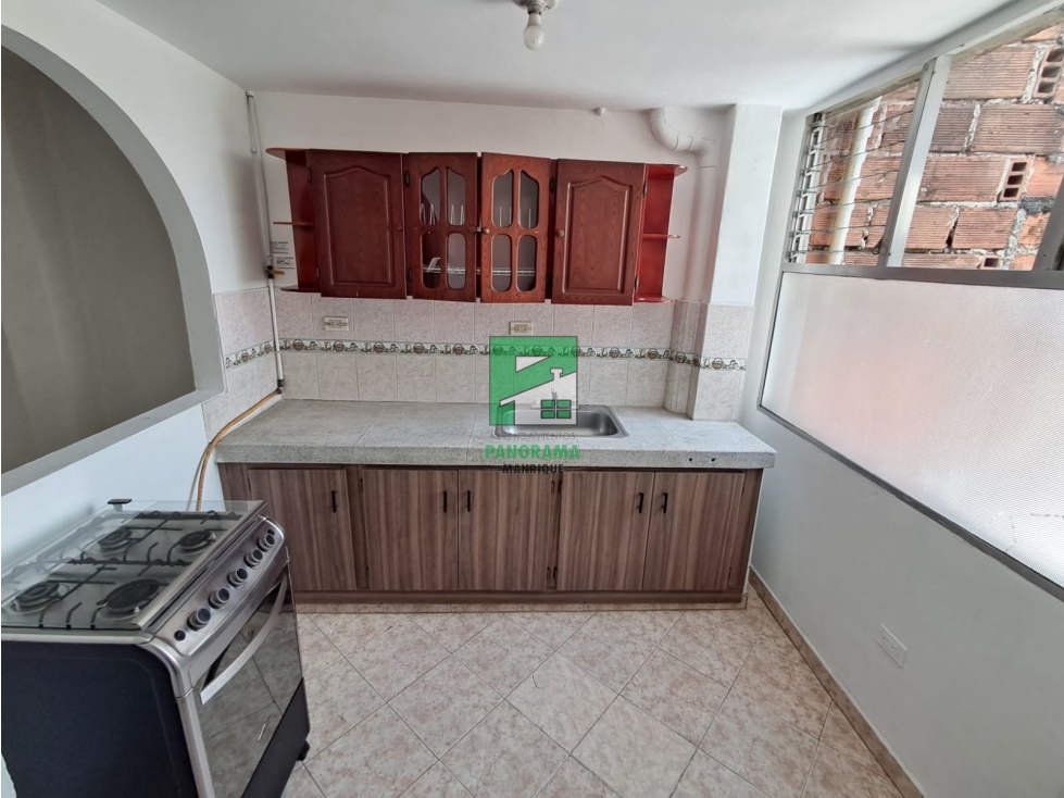 APARTAMENTO EN ARRIENDO SECTOR MANRIQUE CENTRAL — foto 5