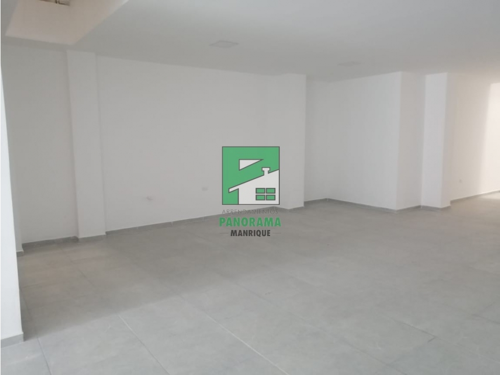 LOCAL COMERCIAL EN ARRIENDO SECTOR MANRIQUE CENTRAL — foto 6