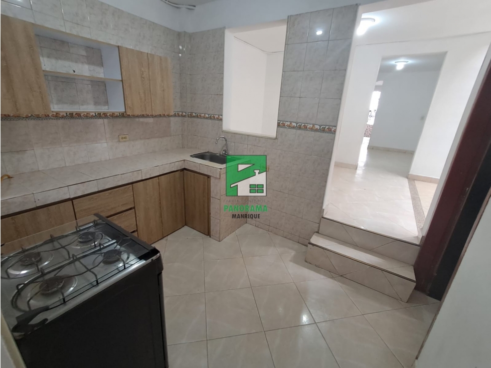 APARTAMENTO EN ARRIENDO SECTOR MANRIQUE ORIENTAL — foto 3