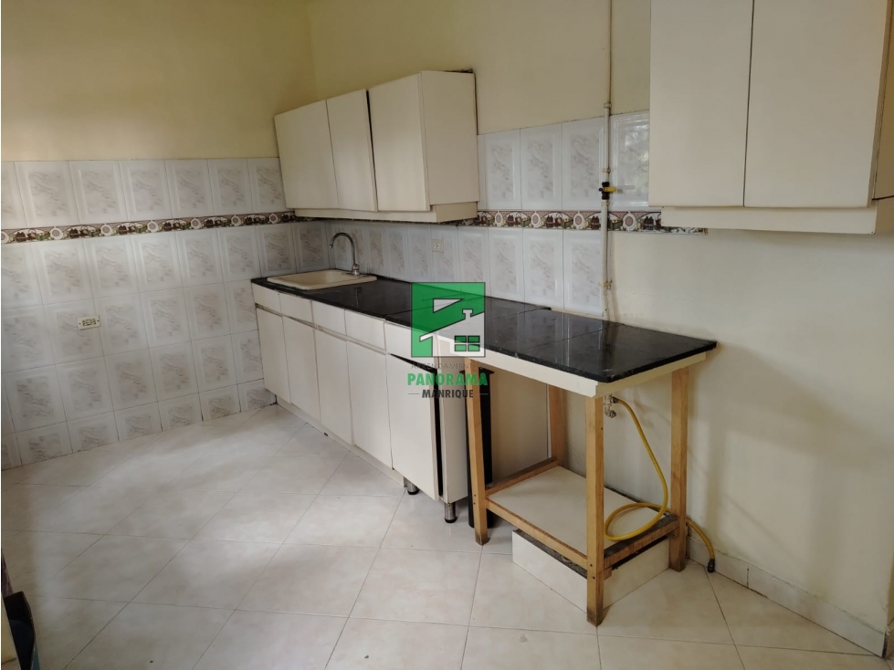 APARTAMENTO EN ARRIENDO SECTOR MANRIQUE CENTRAL — foto 4