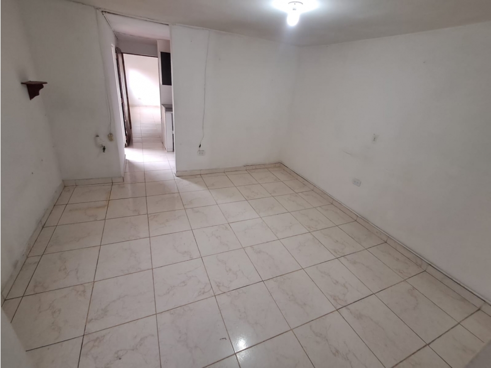 CASA EN ARRIENDO MANRIQUE LAS ESMERALDAS — foto 6