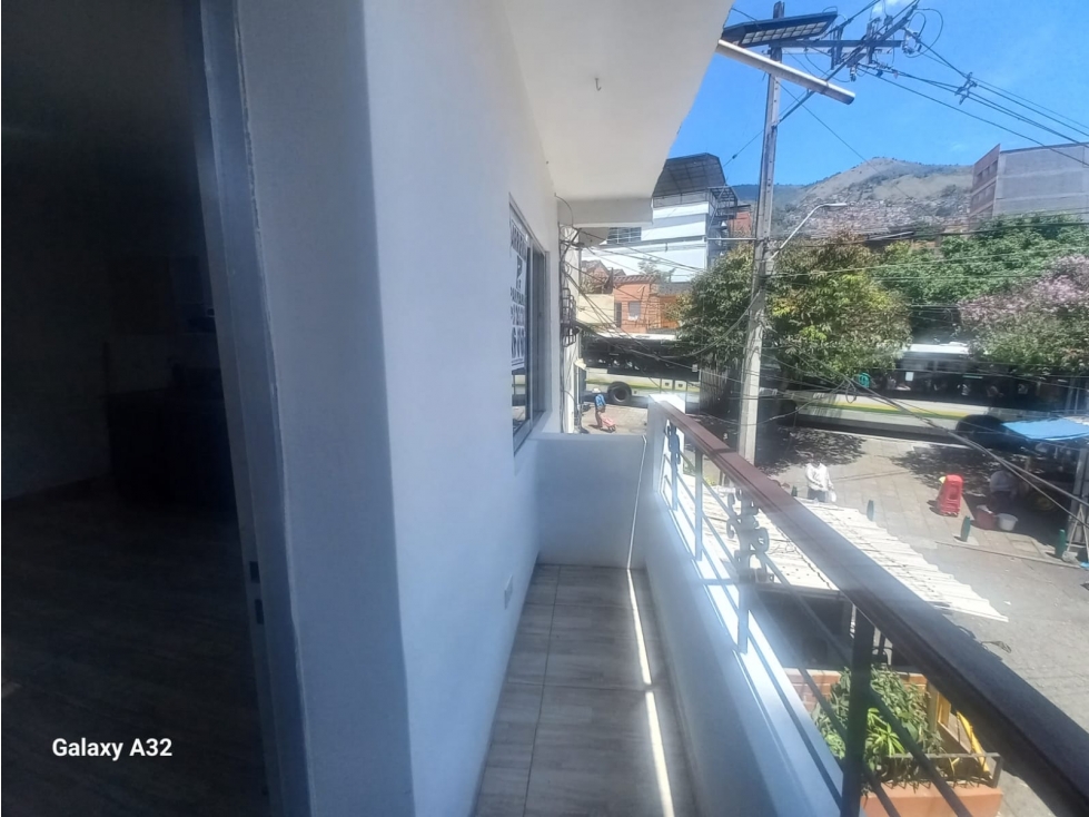 APARTAMENTO EN ARRIENDO SECTOR MANRIQUE CENTRAL
