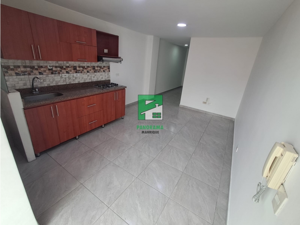 APARTAMENTO EN ARRIENDO SECTOR MANRIQUE CENTRAL — foto 4
