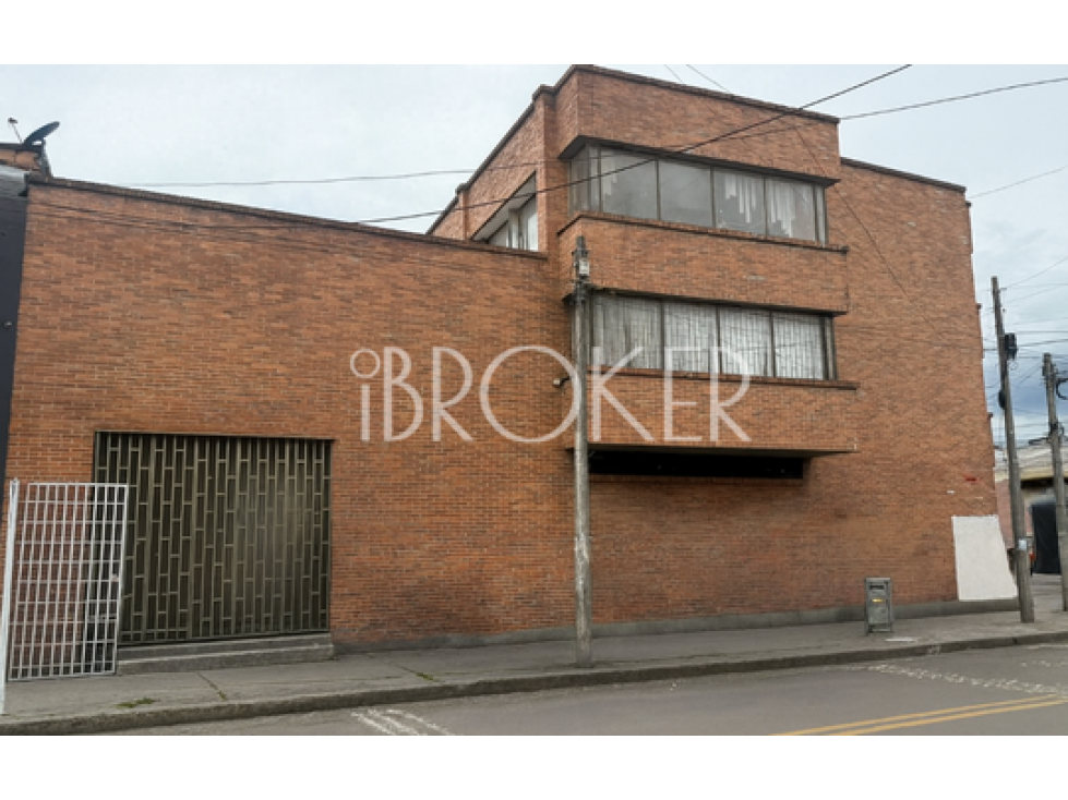 Edificio industrial / comercial, en Venta, Bogotá