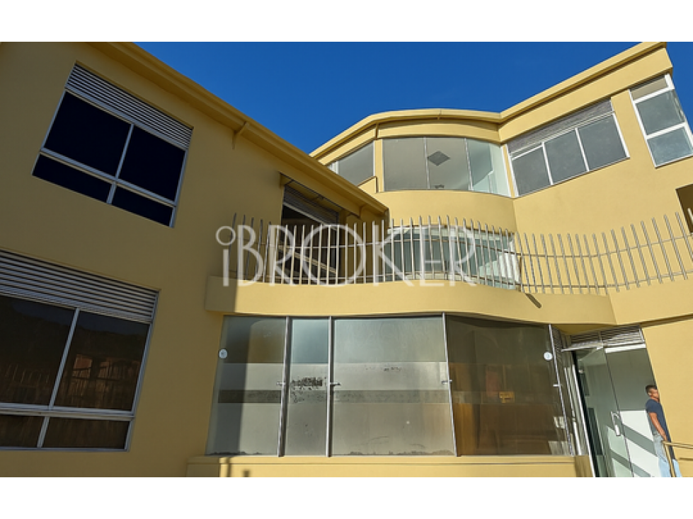 Edificio comercial en Arriendo, Ibagué - 2