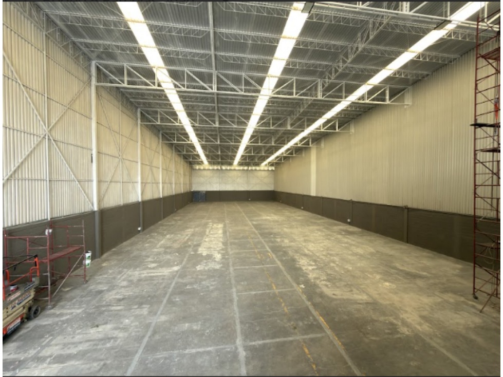 BODEGA EN VENTA VIA SIBERIA COTA - 4