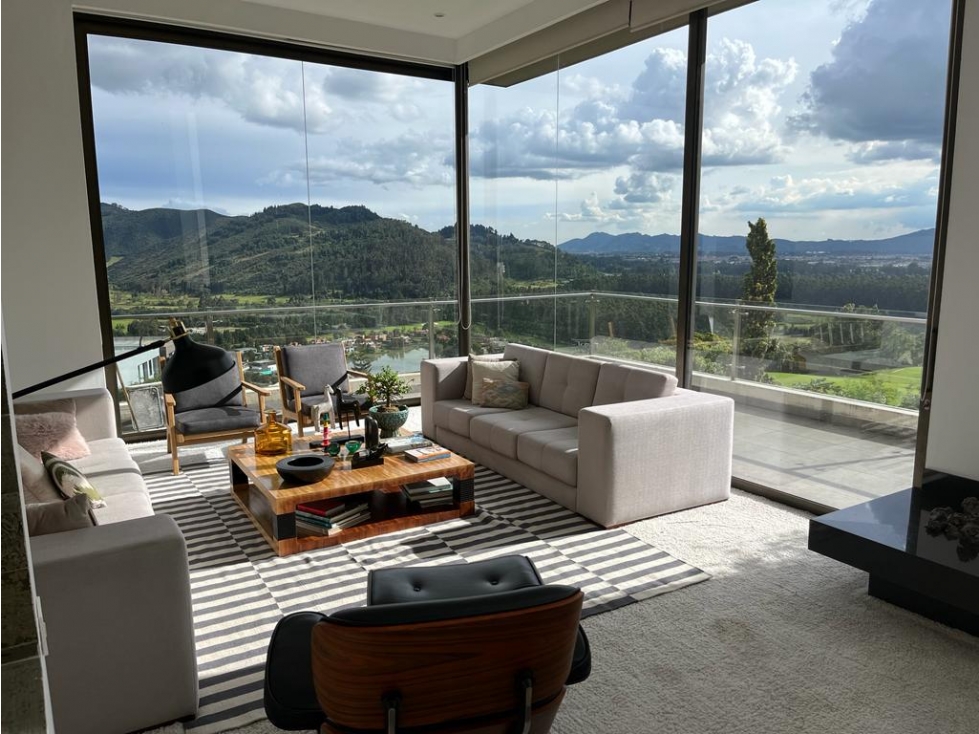 CASA EN VENTA EN APOSENTOS SOPO