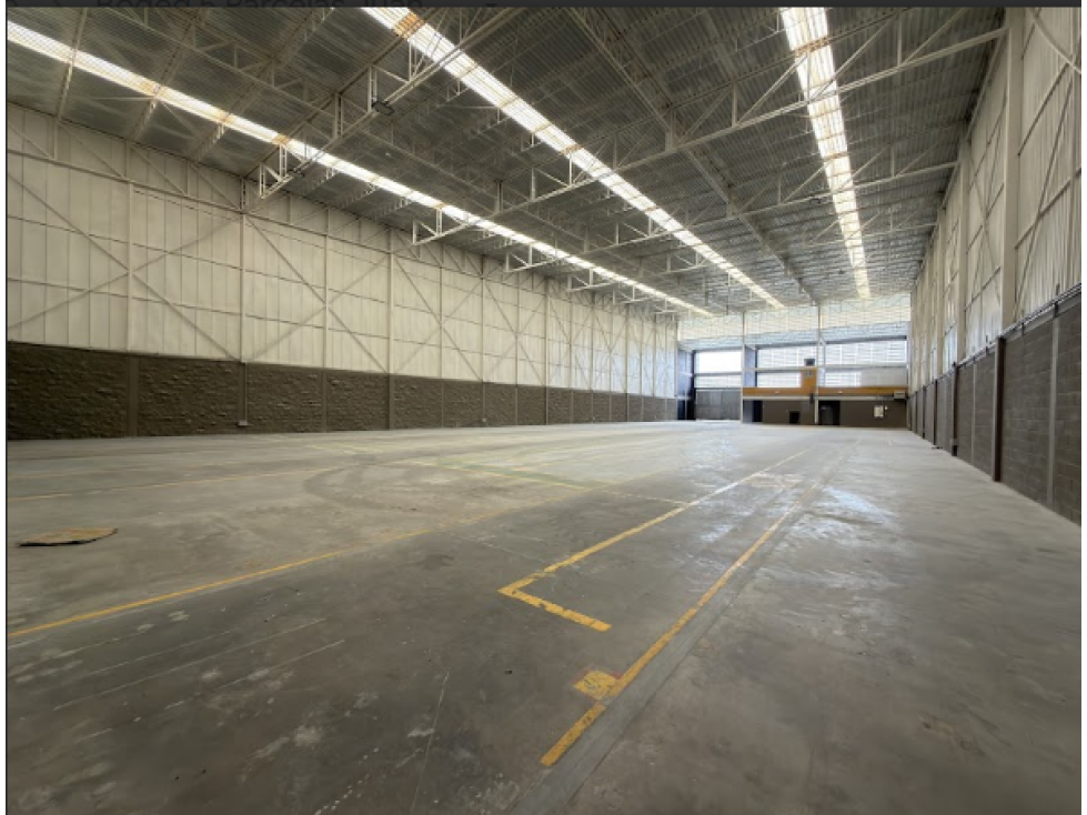 BODEGA EN VENTA VIA SIBERIA COTA - 2