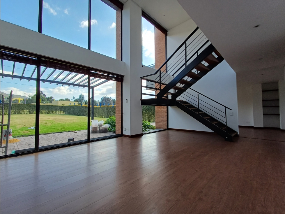 Casa en Arriendo LA CALERA