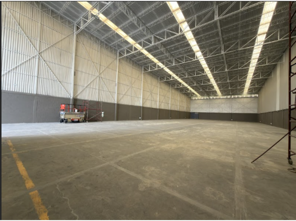 BODEGA EN VENTA VIA SIBERIA COTA - 2