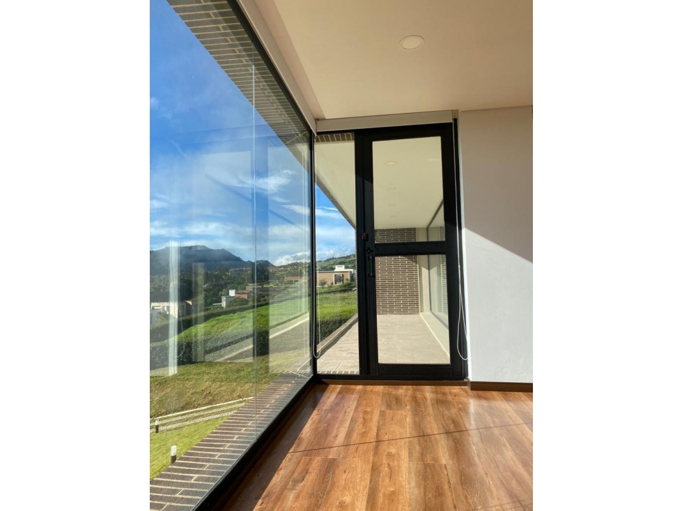 Casa en Venta LA CALERA — foto 5