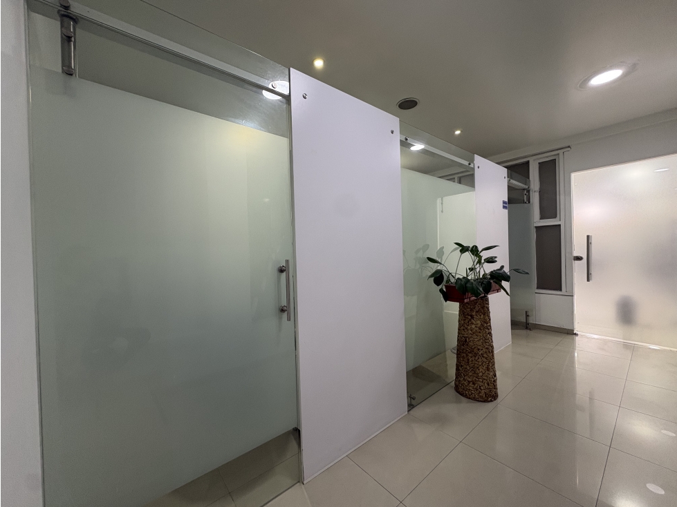 ARRIENDO LOCALES EN SANTA BARBARA — foto 6