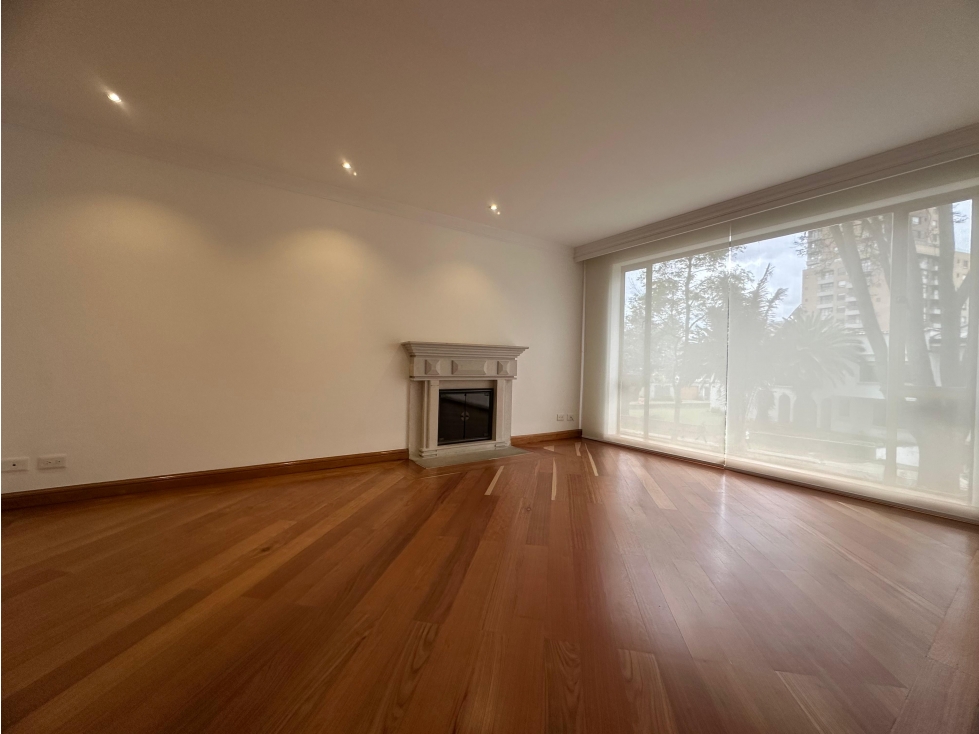 APARTAMENTO EN VENTA EN SANTA ANA ORIENTAL