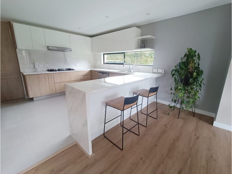 Casa en Venta LA CALERA — foto 5