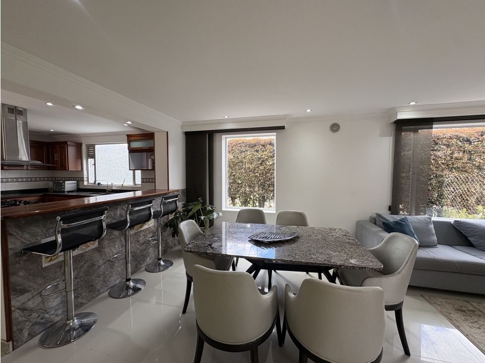 CASA EN VENTA EN CAJICA