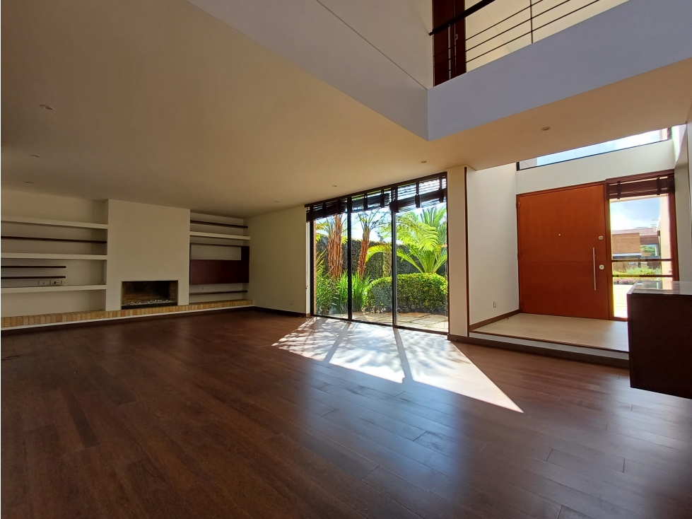 Casa en Venta LA CALERA