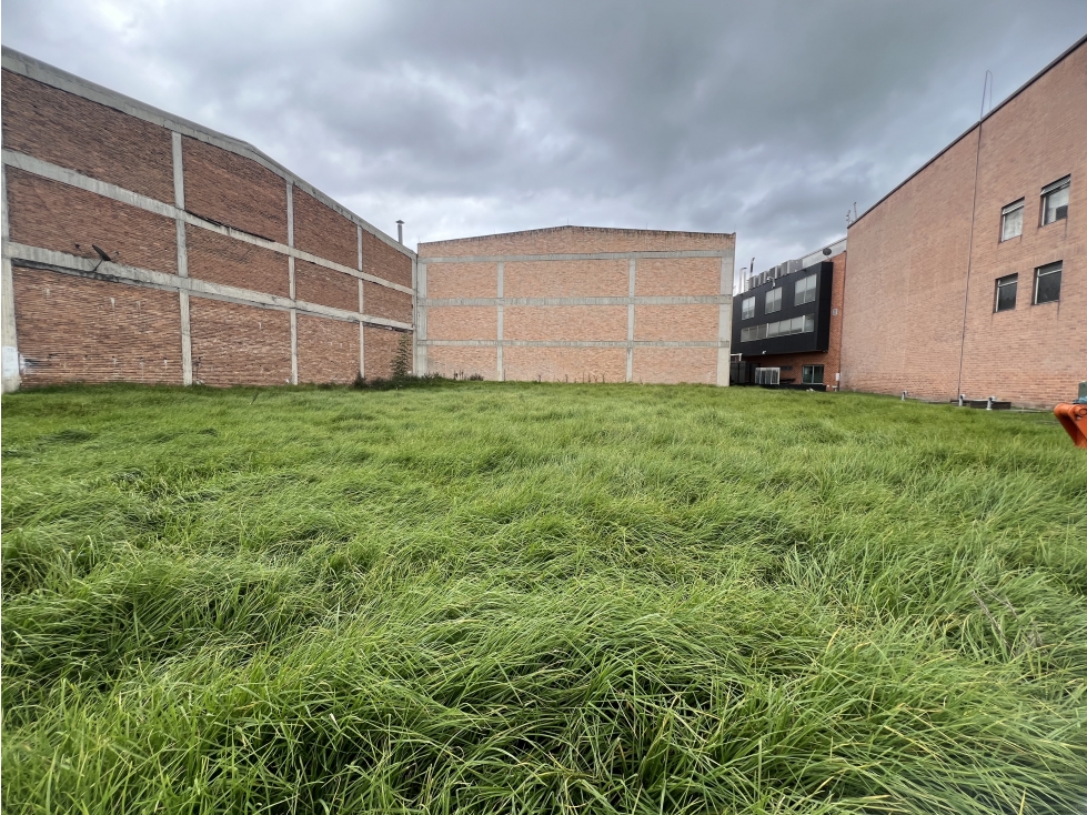 LOTE EN VENTA EN FONTIBON — foto 2