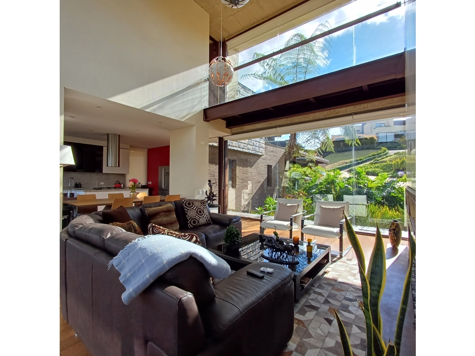 Casa en Venta LA CALERA