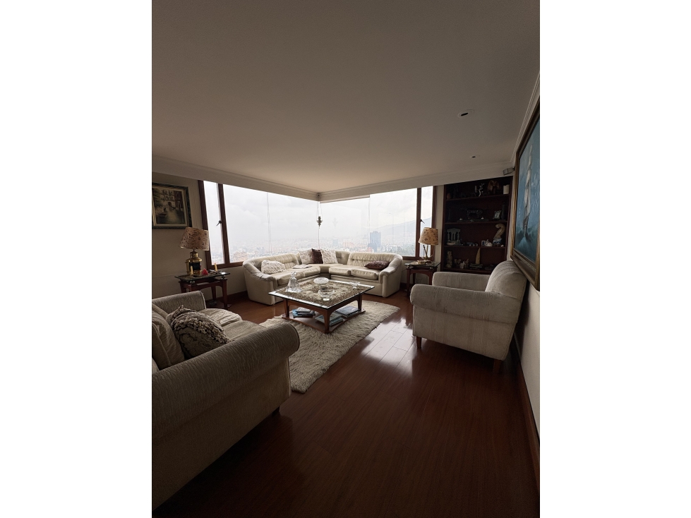 Apartamento en venta CHICO ALTO
