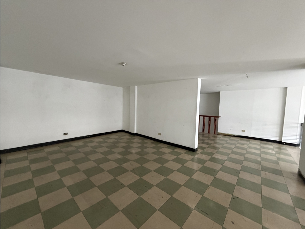 EDIFICIO EN VENTA Y RENTA EN CHAPINERO