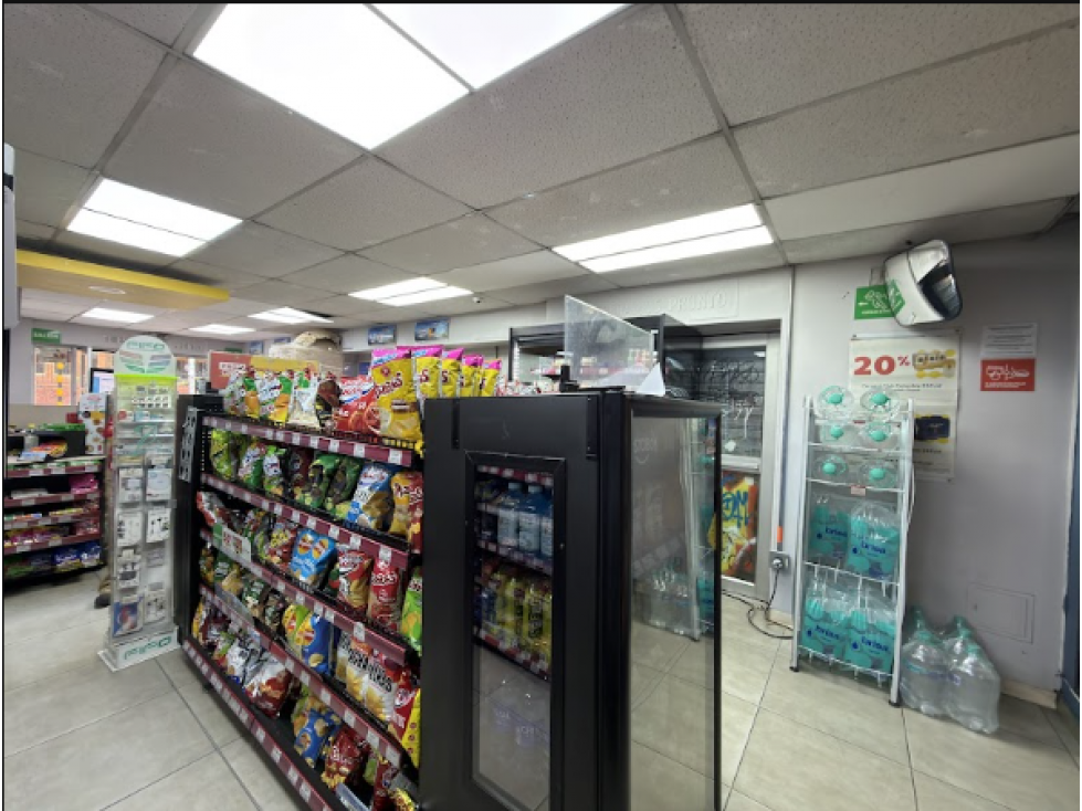 LOCAL COMERCIAL PARA INVERSIONISTA ZONA CENTRO — foto 3