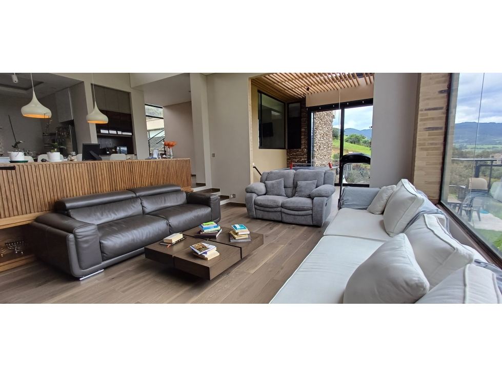 CASA EN VENTA EN LA CALERA — foto 3