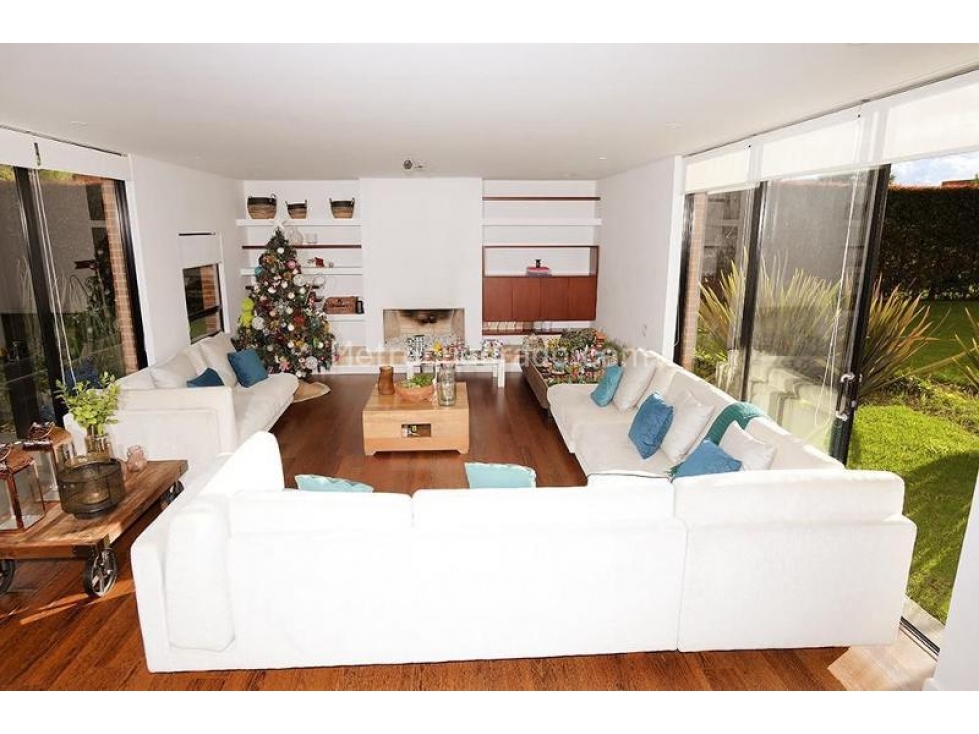 Casa en Venta LA CALERA