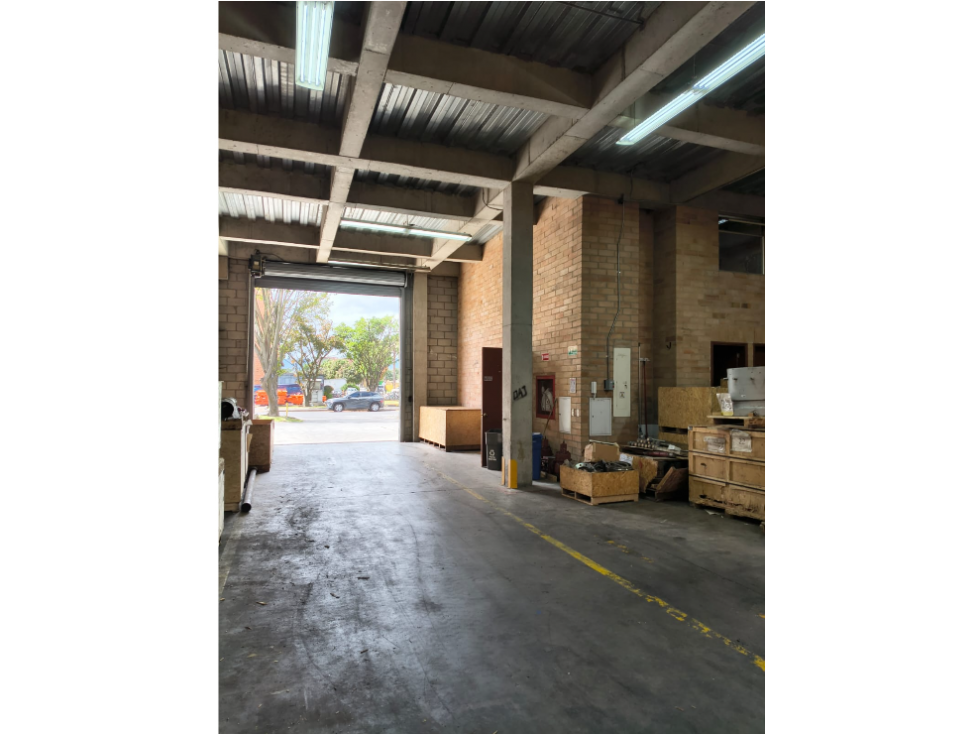 BODEGA EN RENTA EN FONTIBON ZONA FRANCA — foto 4