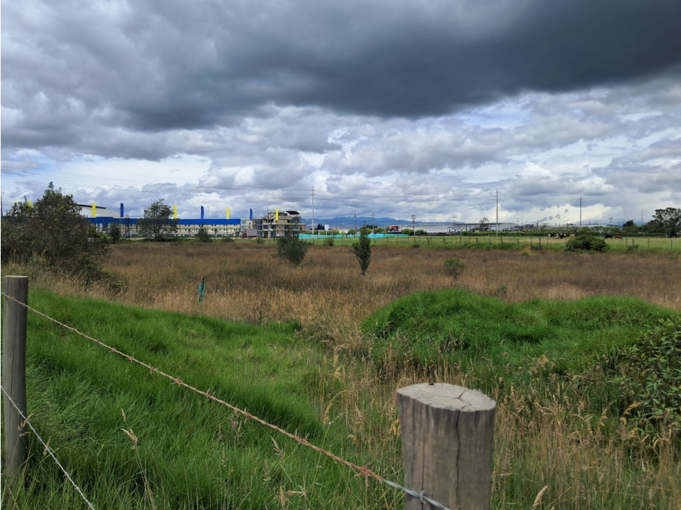 LOTE EN VENTA VIA FUNZA - 5