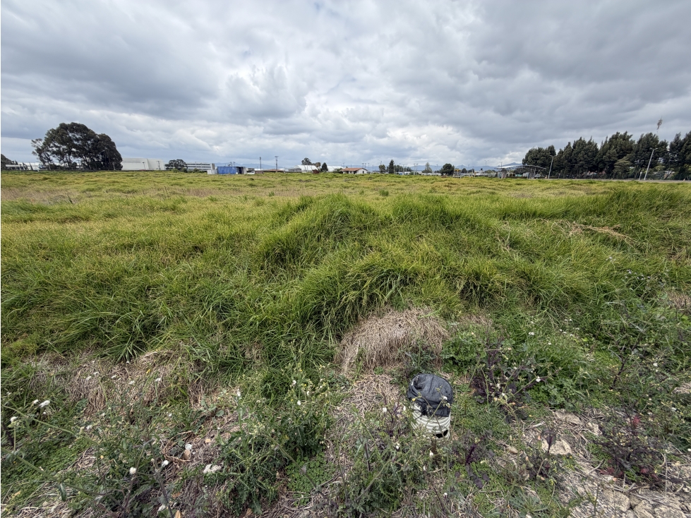 LOTE EN VENTA VIA SIBERIA FUNZA - 2