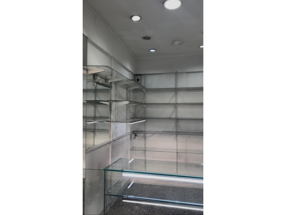 LOCAL EN VENTA EN SAN ANDRESITO NORTE — foto 6