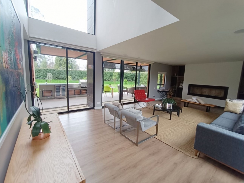 Casa en Venta LA CALERA — foto 3