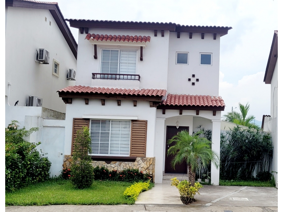 VENDO CASA TERRANOSTRA VIA A LA COSTA (SAMIB)
