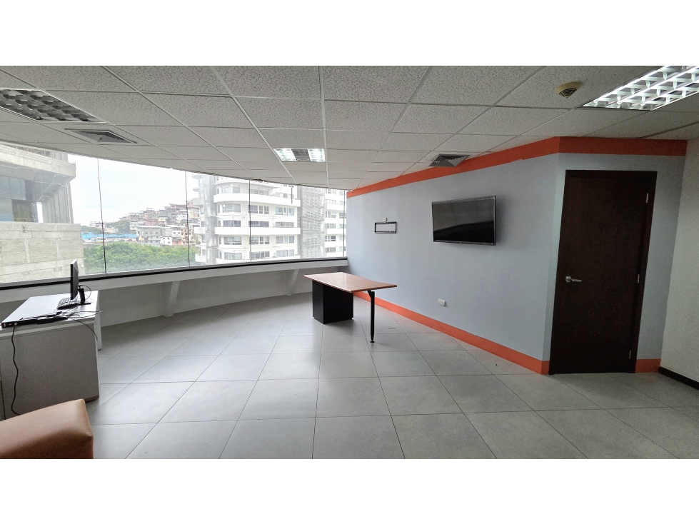 VENDO OFICINA THE POINT PUERTO SANTA ANA GUAYAQUIL (Samib) — foto 5